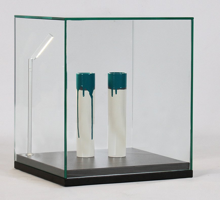 elegante Aufsatzvitrine rahmenloser Glassturz mit polierten Kanten UV-verklebt