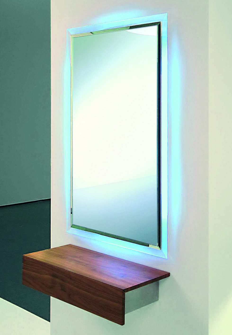 elegante Wandkonsole aus Nussbaum-Massivholz