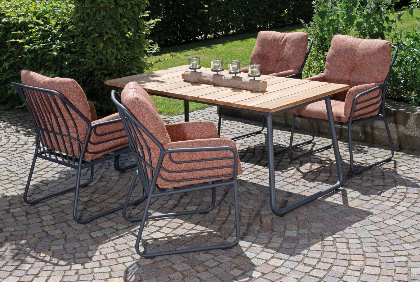 Komfortabler Gartenstuhl witterungsbeständig Gartentisch Teak-Massivholz