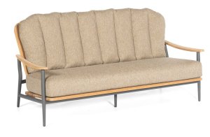 großes Gartensofa mit komfortblen Polsterkissen