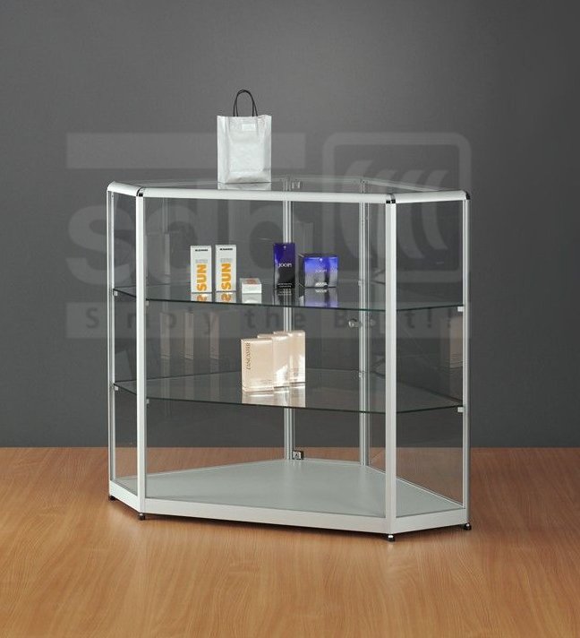 Verkaufstheke mit Schaukasten und abtrapezförmige Thekenvitrine