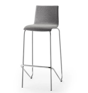 robuster Barhocker Einsatz Objektbereich, Kantinen