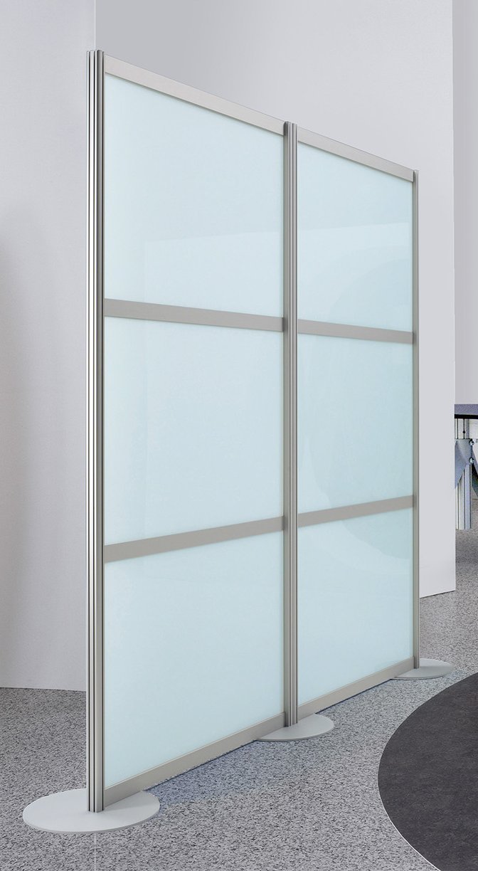 besonders standstabile Stellwand aus undurchsichtigem Glas satiniert als elegenter Bürozimmer-Raumteiler
