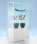 abschließbare Ladenvitrine mit Unterschrank